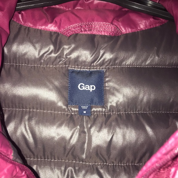 GAP Vest - Picture 3 of 4